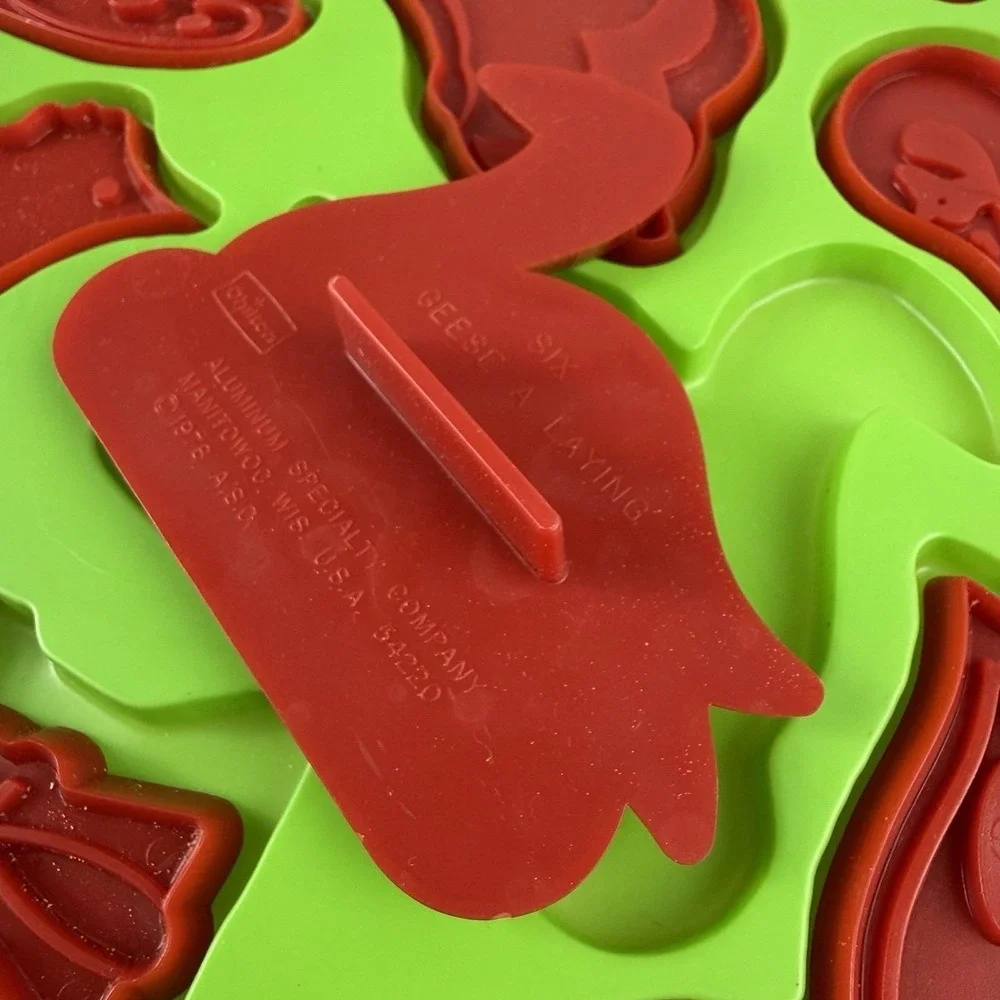 Vintage Chilton The Twelve Days of Christmas Cookie Cutters Set 1978 Red Holiday